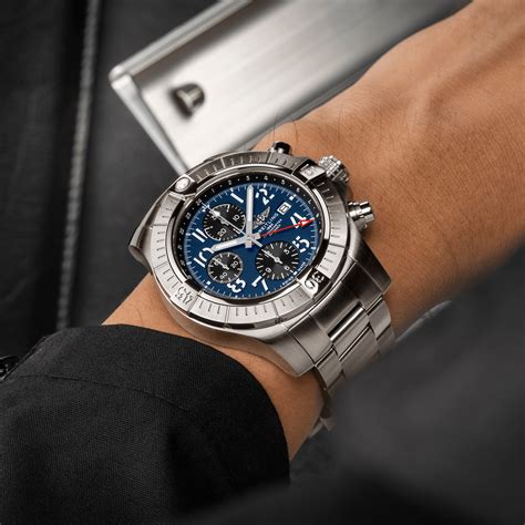 breitling avenger cena|breitling avenger chrono.